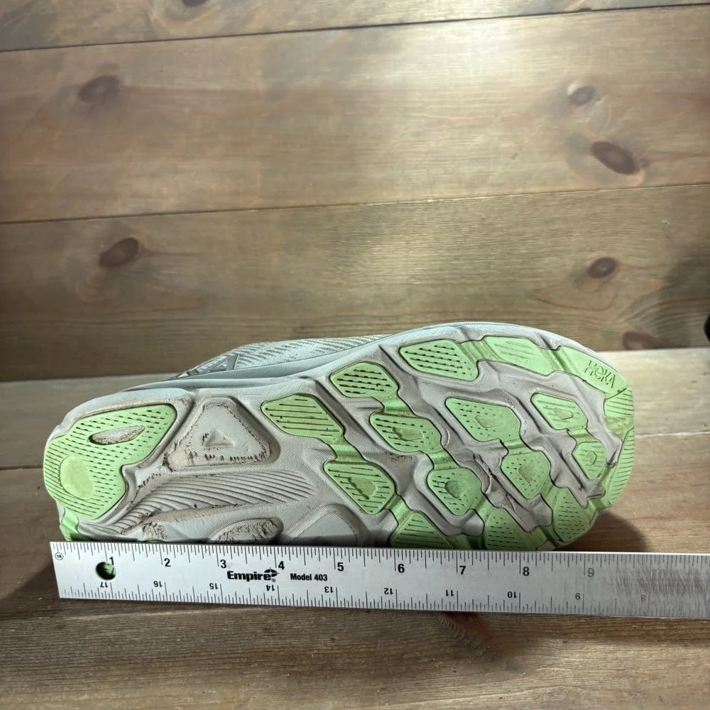 Hoka Clifton 9 Womens size 8 shoes green Mesh Lace Up Cushioned Running sneakers